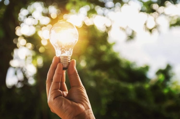 Contratar luz por primera vez Contratar luz por primera vez