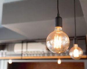 Ahorro de luz gracias a un buen diseño de interiores